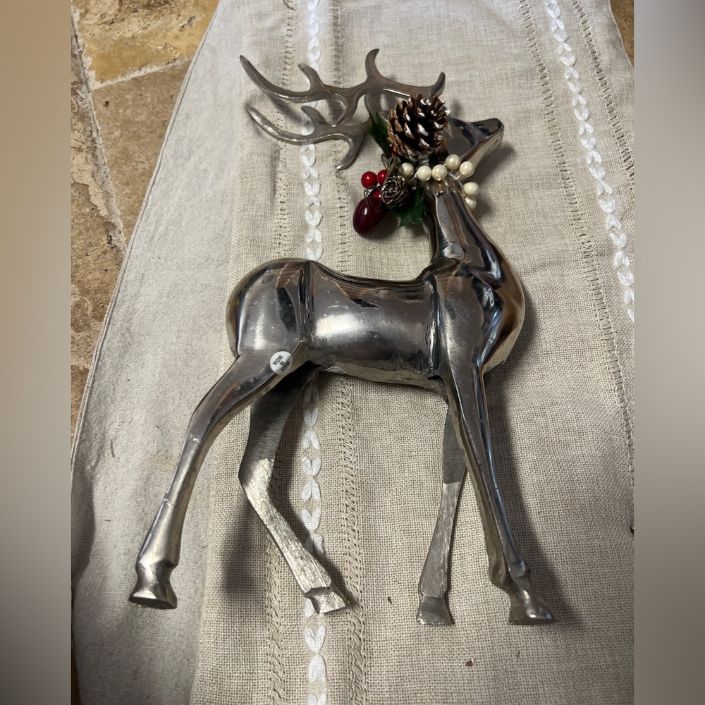 Festive Silver Reindeer with Pinecone Accent - Picture 2 of 3
